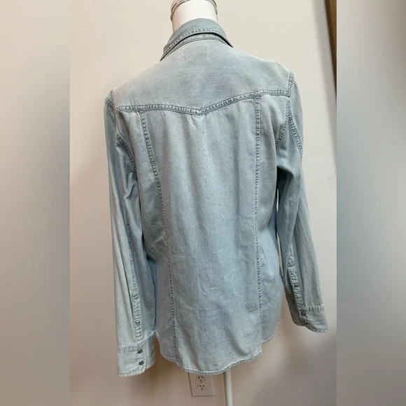 J. Crew Denim Chambray shirt 12 NWT - Picture 9 of 15